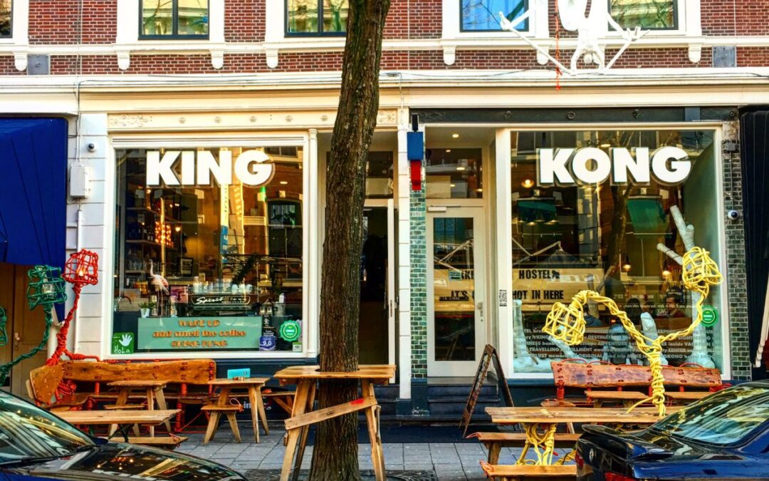 Nederland -Rotterdam- Hip King Kong  hostel in de uber coole Withstraat