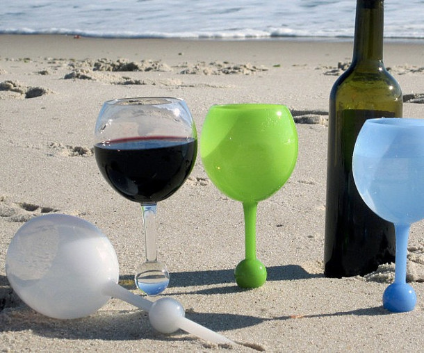 drijvende-wijnglazen-beach-glass-2
