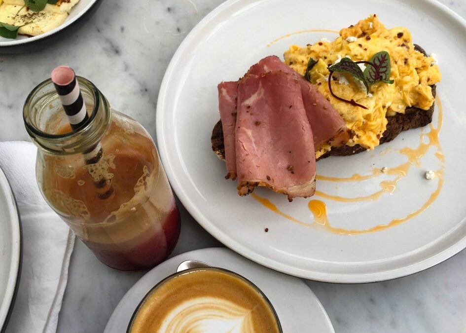 Indonesië – Bali: Seminyak – ontbijt