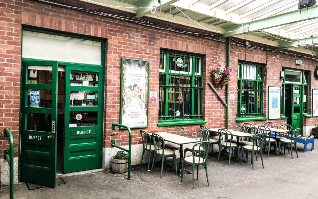 Engeland- Breakfast bij Okehampton railwaystation