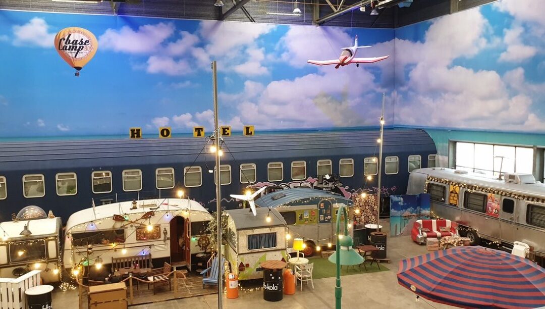 Duitsland – Bonn – Tip Van Els – indoor camping  BaseCamp Young Hostel