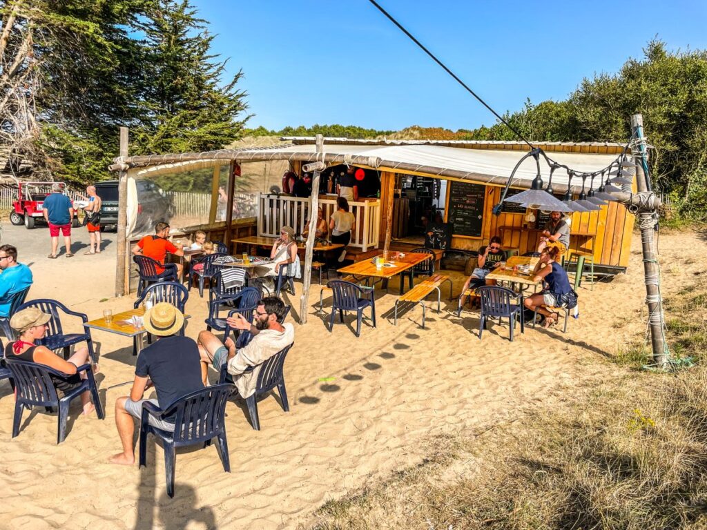 Frankrijk .strandtent Le Café De La Plage